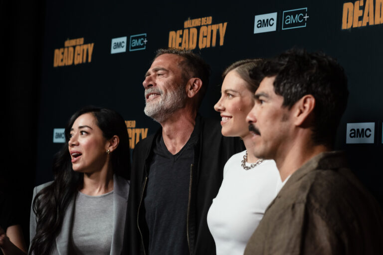 Cast Completo en la Alfombra Roja de The Walking Dead: Dead City en SDCC 2026