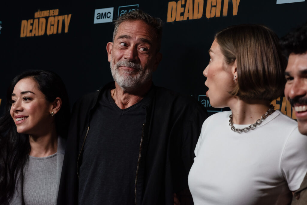 Cast Completo en la Alfombra Roja de The Walking Dead: Dead City en SDCC 2026